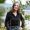 Portraitbild Caroline Flueler